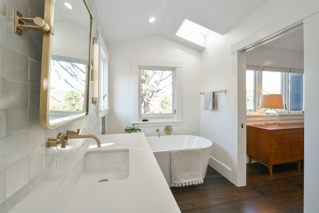 Rockridge Bathroom