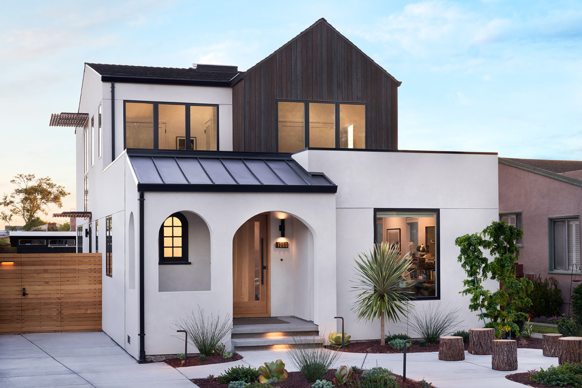 Evelyn Exterior